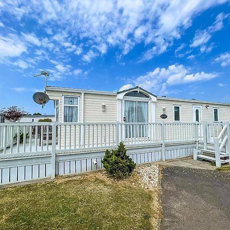 Отель Brilliant Caravan For Hire At Manor Park In Hunstanton Norfolk Ref 23176K Экстерьер фото