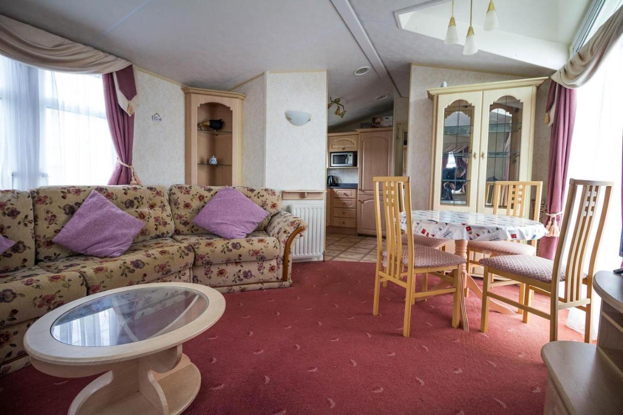 Отель Brilliant Caravan For Hire At Manor Park In Hunstanton Norfolk Ref 23176K Экстерьер фото