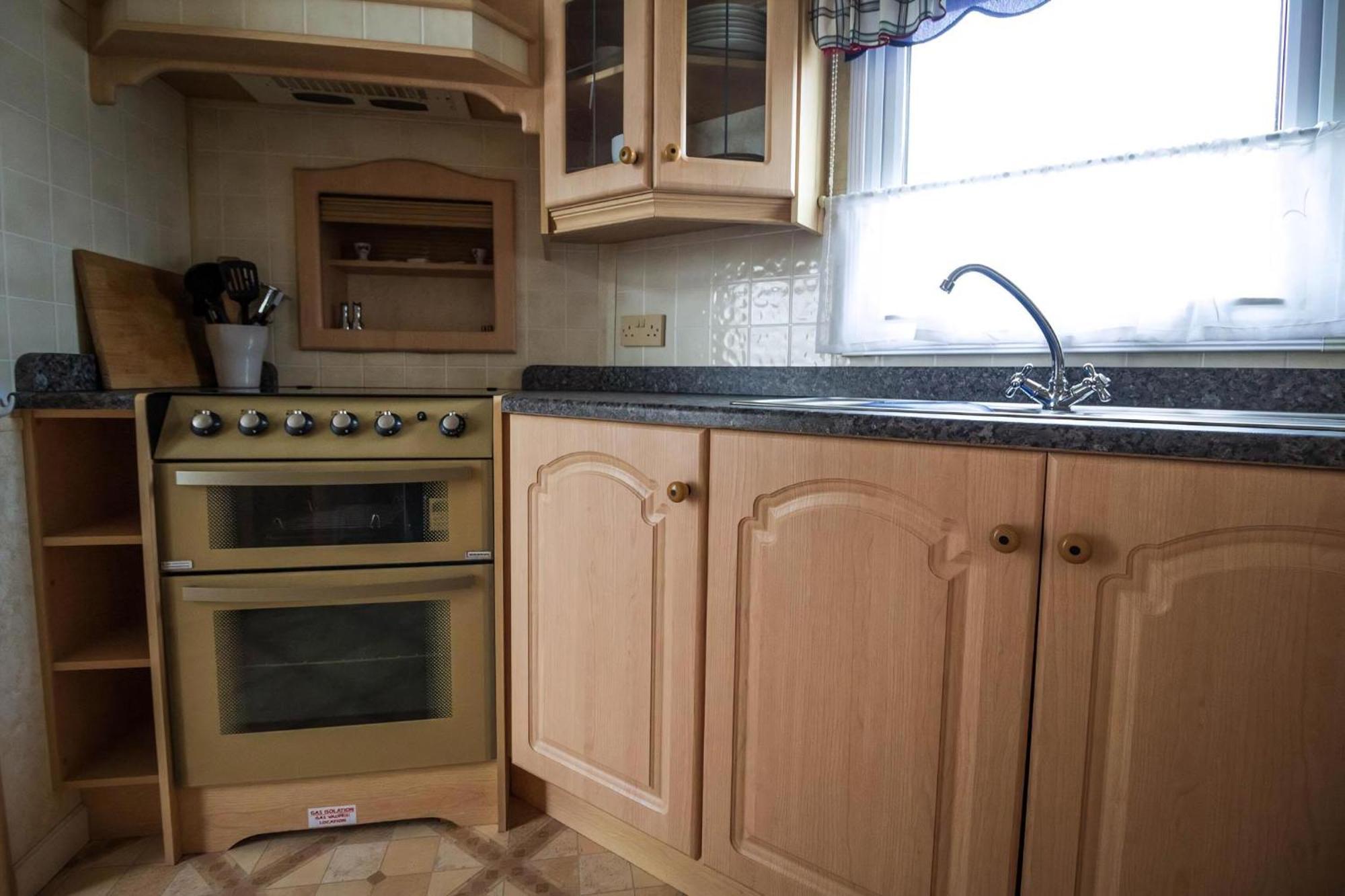 Отель Brilliant Caravan For Hire At Manor Park In Hunstanton Norfolk Ref 23176K Экстерьер фото